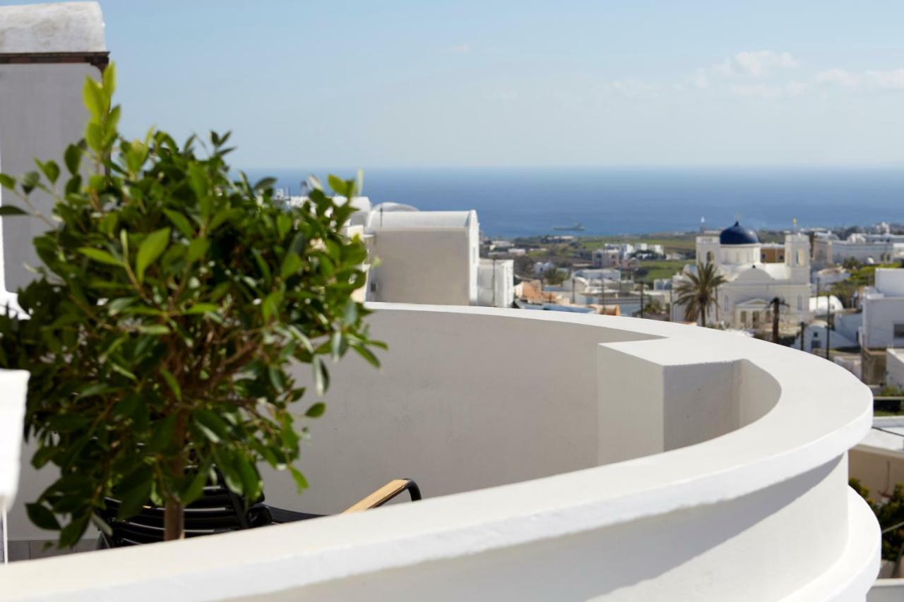 Pnoi Luxury Suites Karterádos Eksteriør bilde
