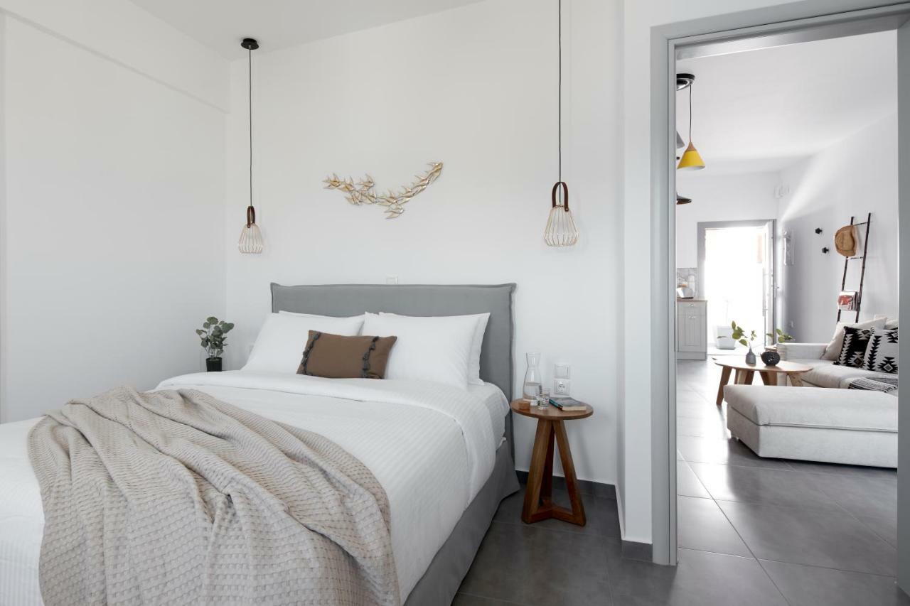 Pnoi Luxury Suites Karterádos Eksteriør bilde