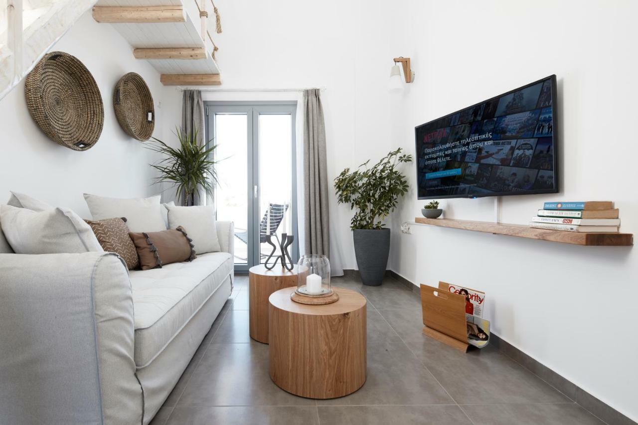 Pnoi Luxury Suites Karterádos Eksteriør bilde