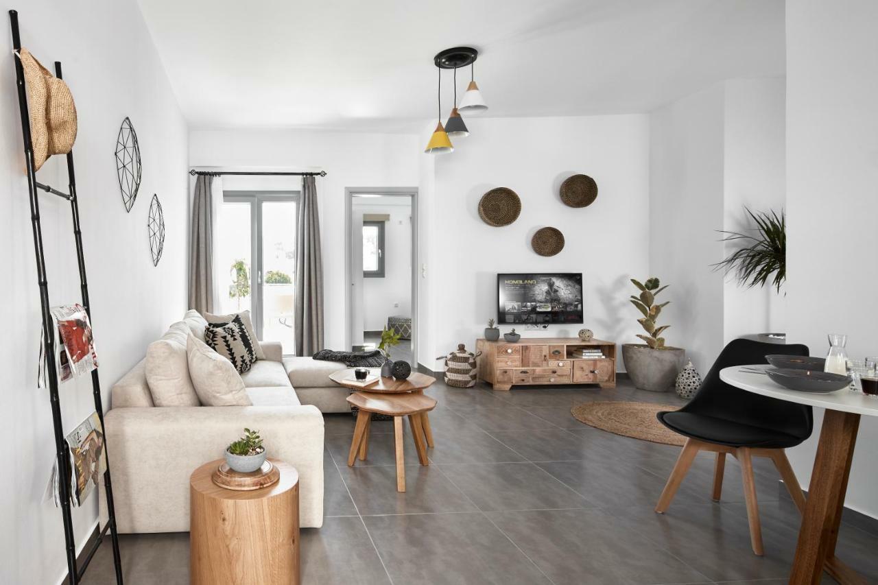 Pnoi Luxury Suites Karterádos Eksteriør bilde